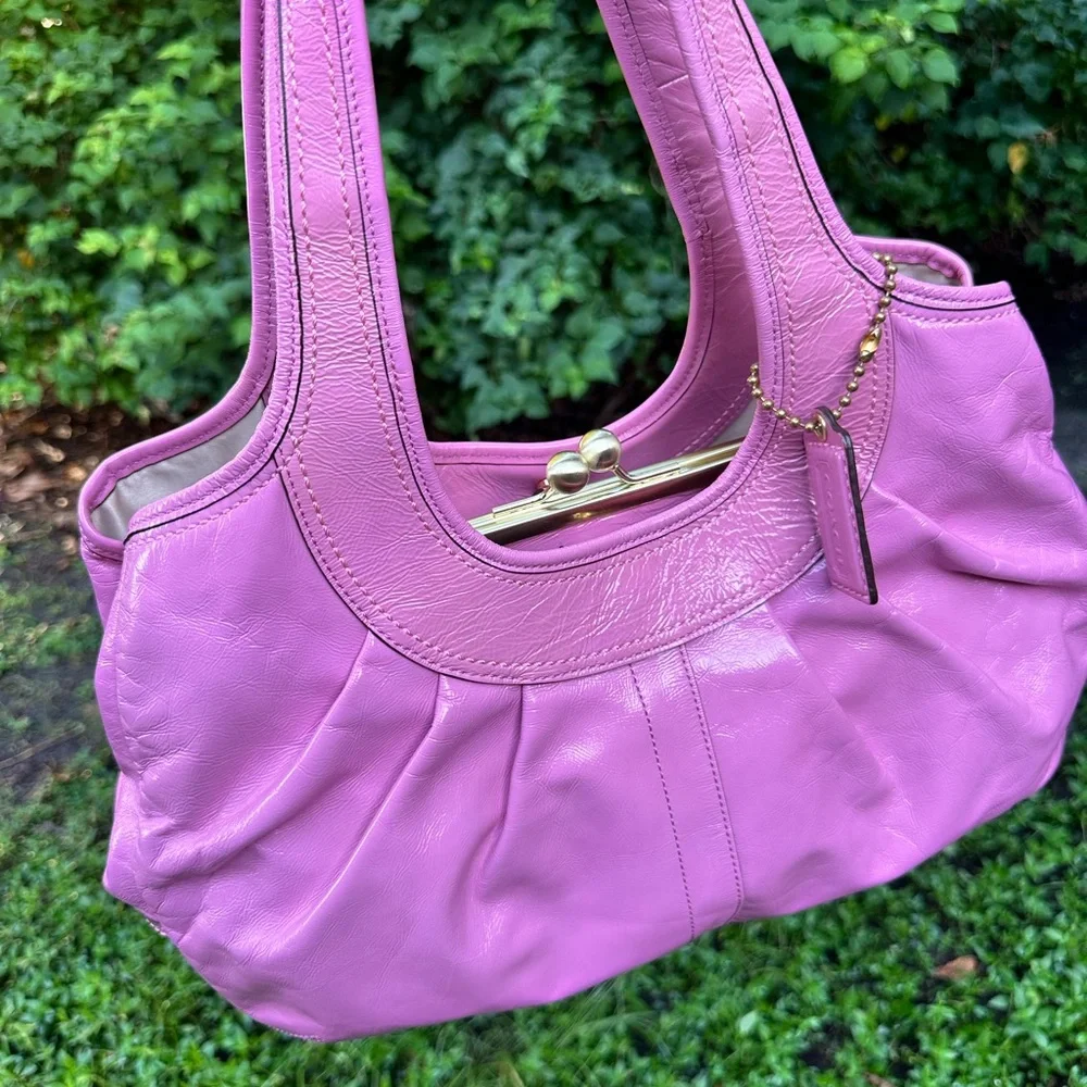 Coach Pink Shoulder Bag - Picture 4 of 15